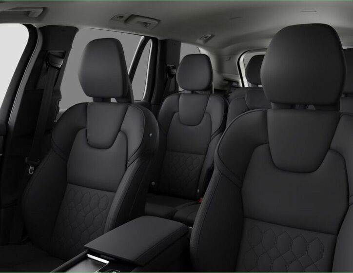 Volvo XC90 10