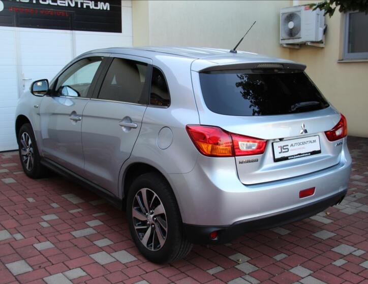 Mitsubishi ASX 10