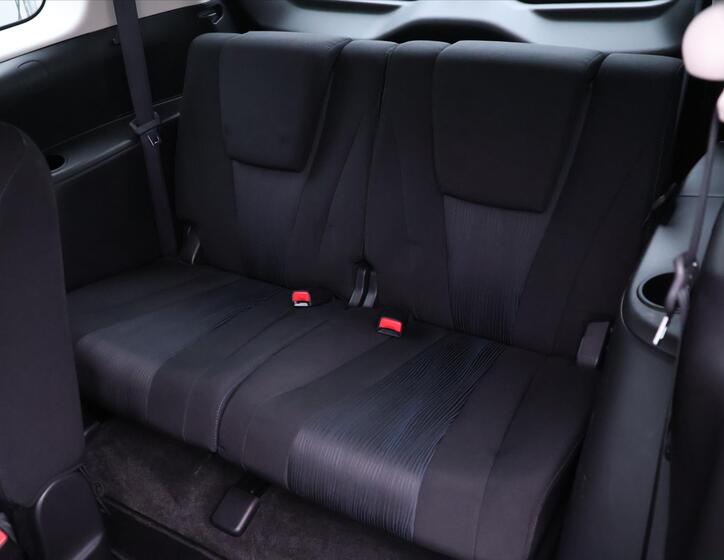 Mazda 5 14