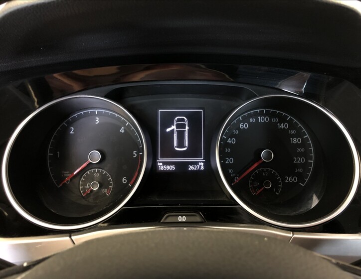 Volkswagen Touran 21