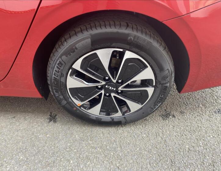 KIA Ceed 10