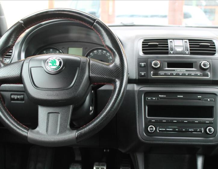 Škoda Fabia 10
