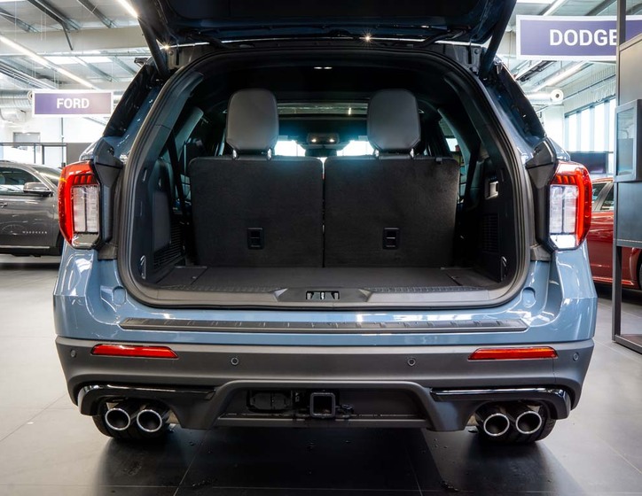 Ford Explorer 6