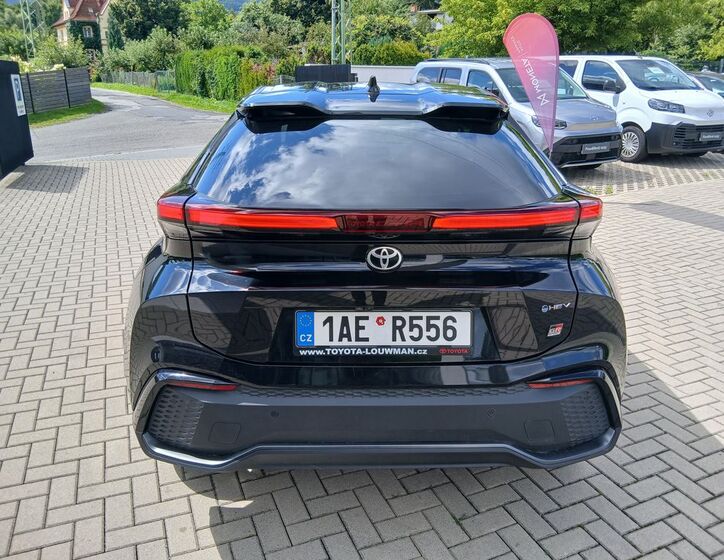 Toyota C-HR 38
