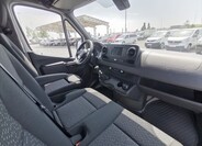Mercedes-Benz Sprinter 8