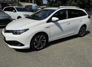 Toyota Auris 11