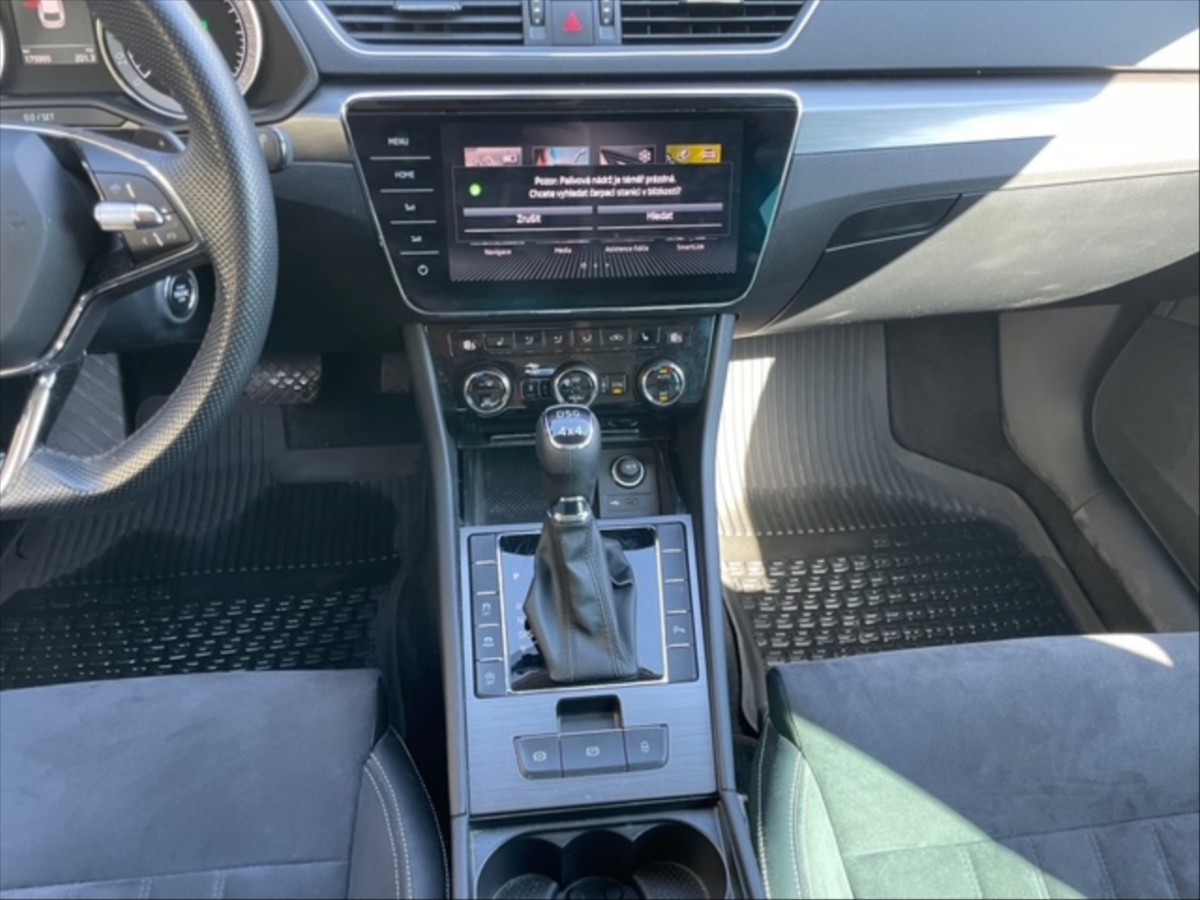Škoda Superb