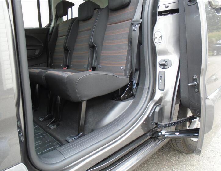 Opel Combo 10