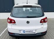 Volkswagen Tiguan 7