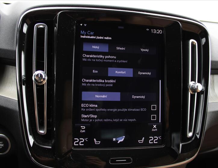 Volvo XC40 21