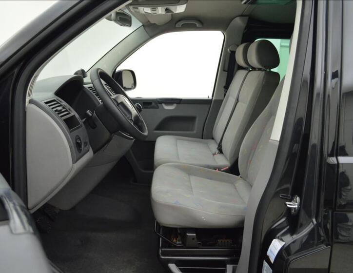 Volkswagen Transporter 23