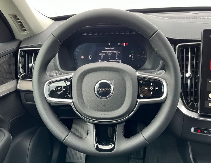 Volvo XC90 10