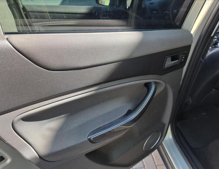 Ford Kuga 28