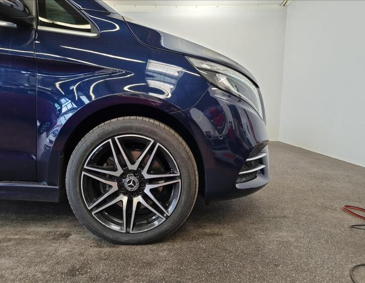 Mercedes-Benz Třídy V 28