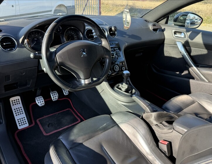 Peugeot RCZ 10