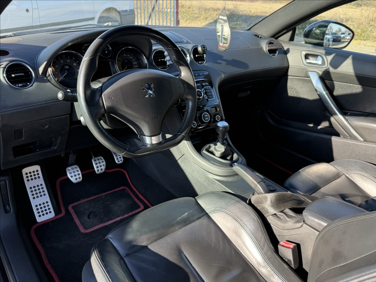 Peugeot RCZ