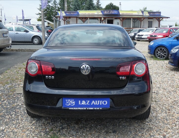 Volkswagen EOS 5