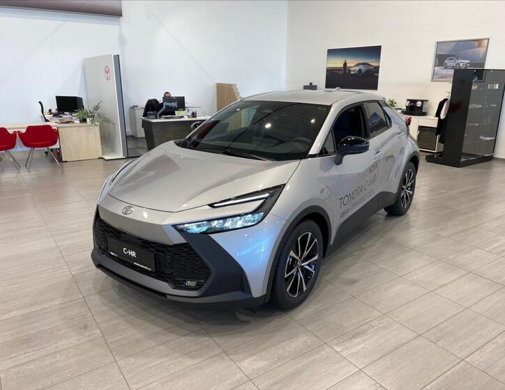 Toyota C-HR 1