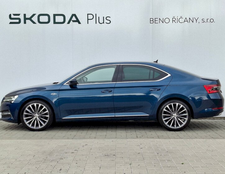 Škoda Superb 3