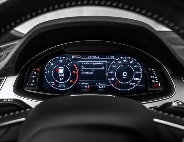 Audi Q7 22