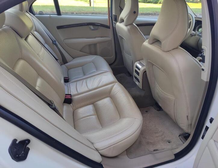 Volvo S80 22
