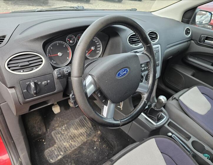 Ford Focus 11