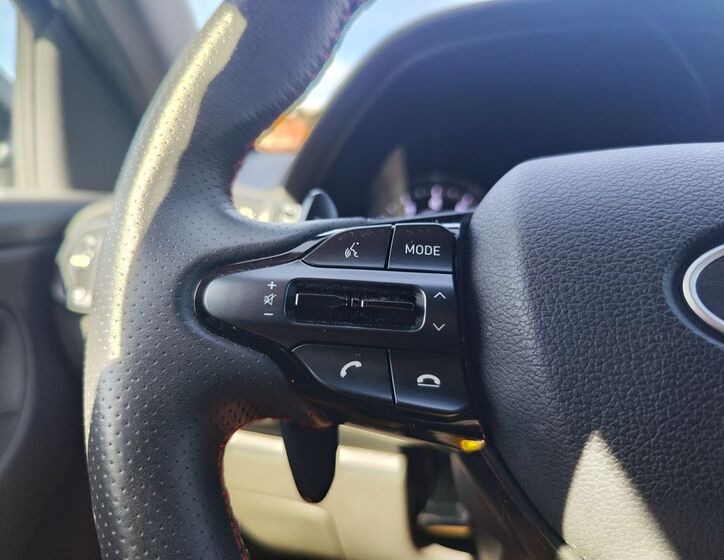 Hyundai i30 25