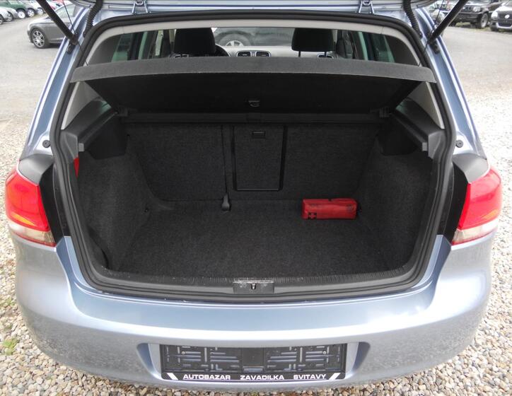 Volkswagen Golf 17