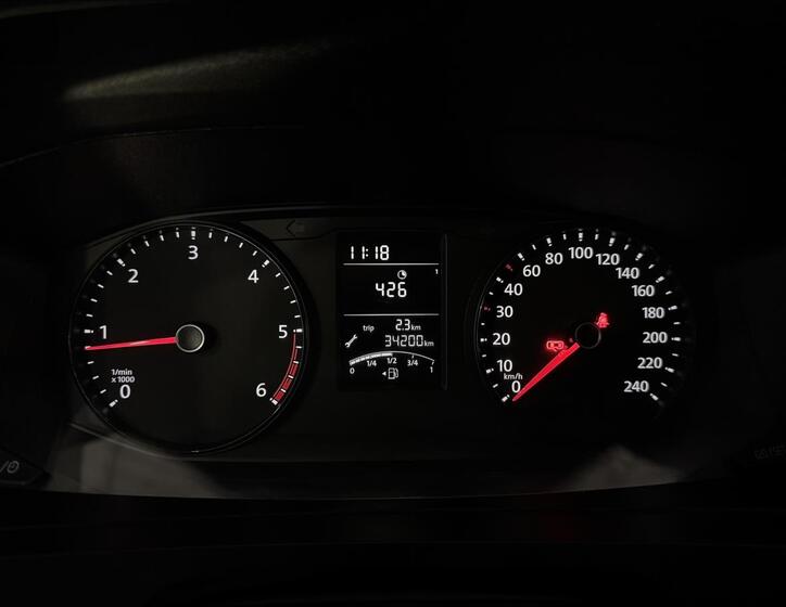 Volkswagen Transporter 19