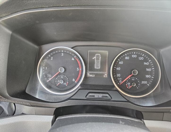 Volkswagen Crafter 13