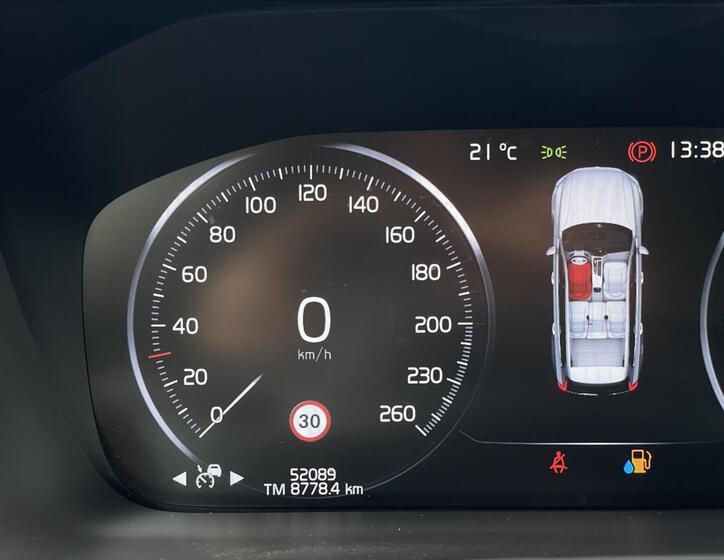Volvo XC90 10