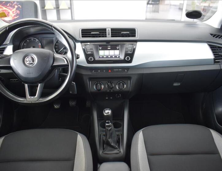 Škoda Fabia 15