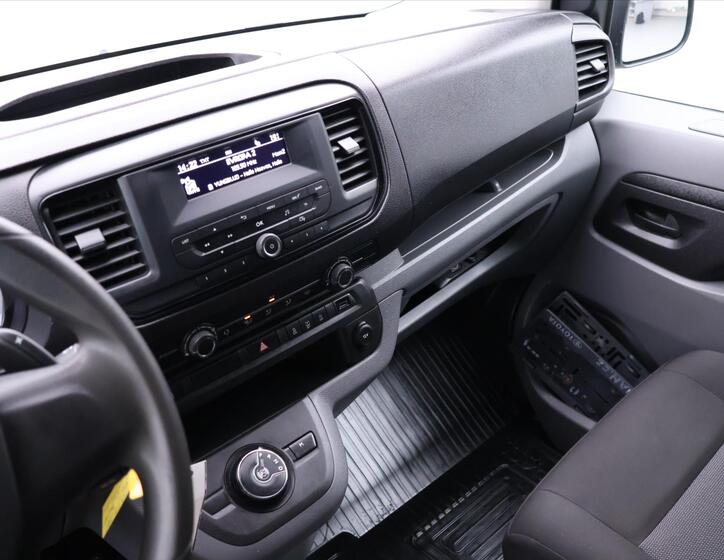 Toyota ProAce 26