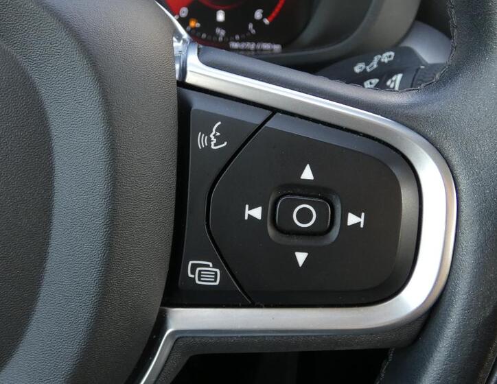 Volvo XC60 12