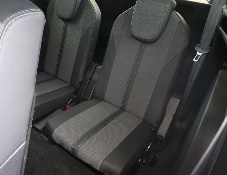 Peugeot 5008 11