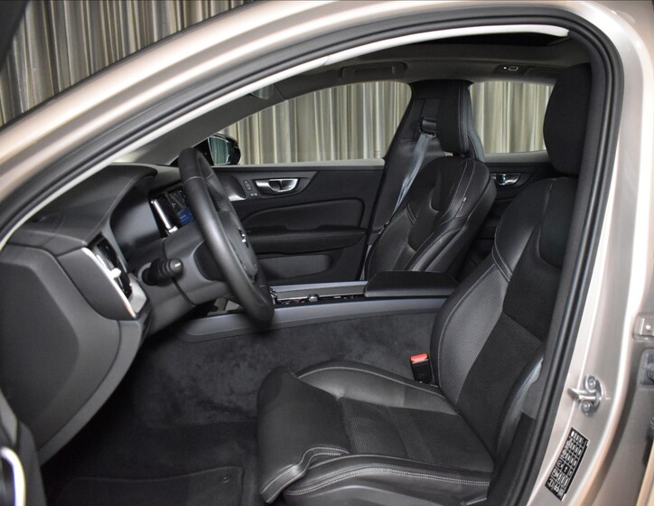 Volvo S60 8