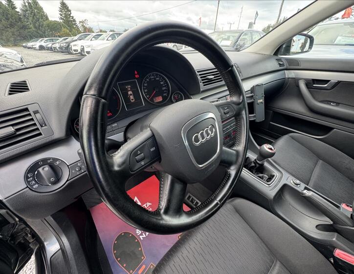Audi A4 11