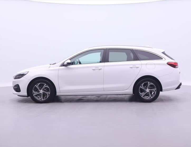 Hyundai i30 4