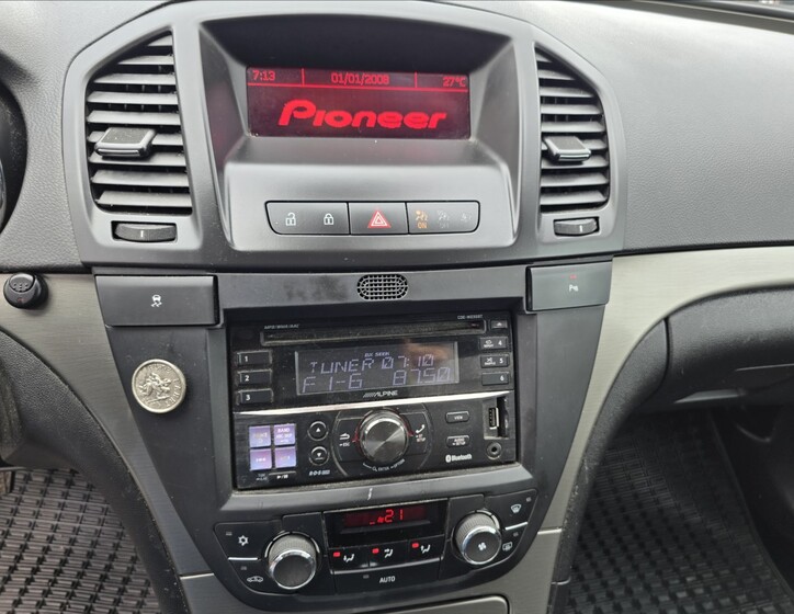 Opel Insignia 15