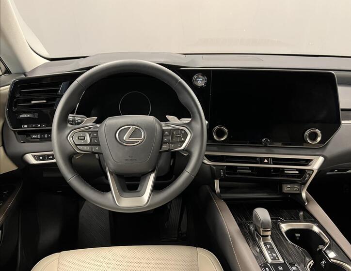 Lexus RX 450h plus 5
