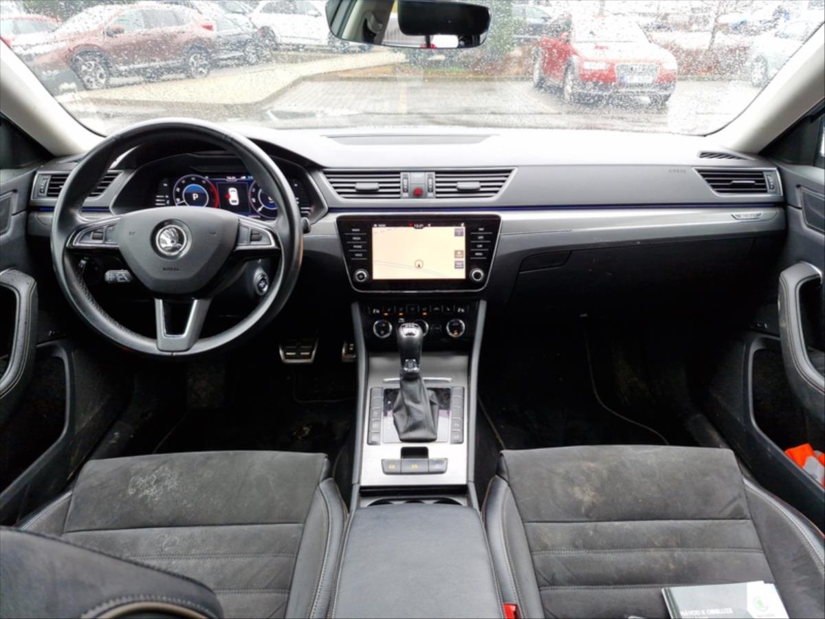 Škoda Superb