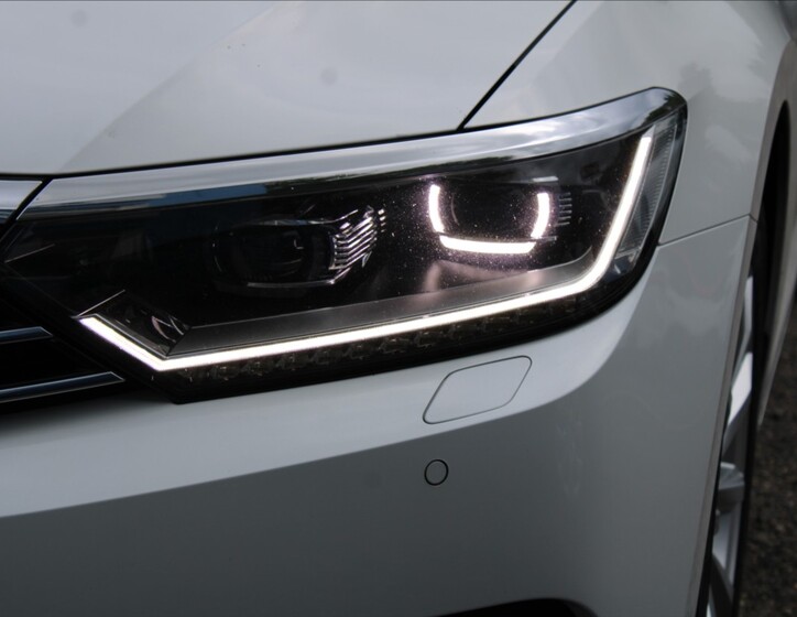 Volkswagen Passat 31