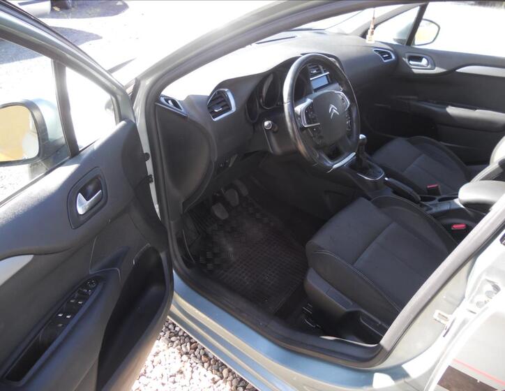 Citroën C4 11