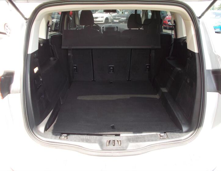Ford S-MAX 14