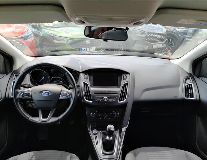 Ford Focus 13