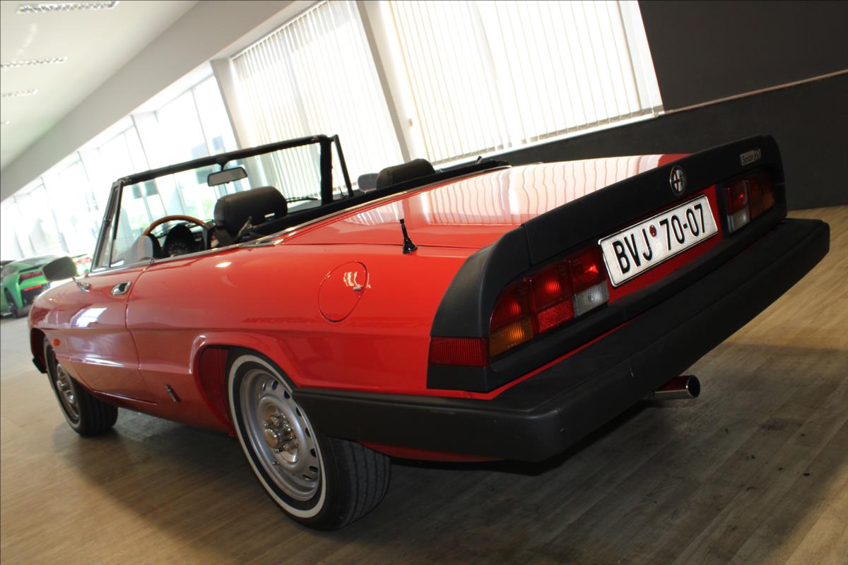 Alfa Romeo Spider