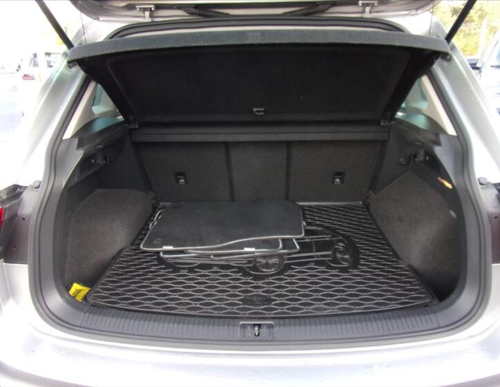 Volkswagen Tiguan 11