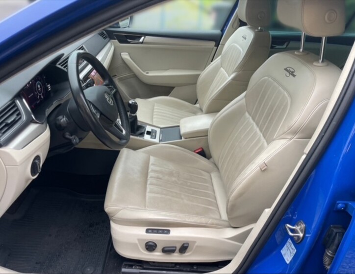 Škoda Superb 7