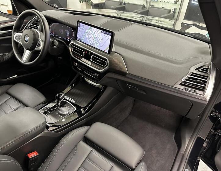 BMW X3 8