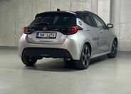 Toyota Yaris 5